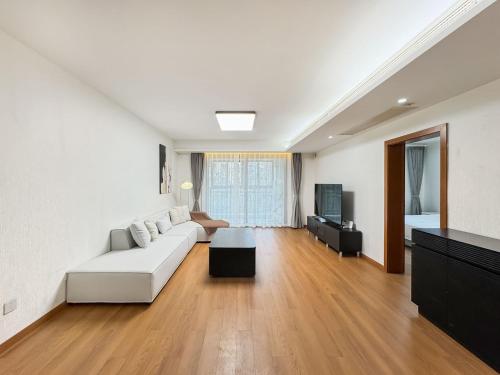 Tyms 3BR 2BA Apt Gubei CBD Near Line10, Szanghaj (zdjęcie 10)