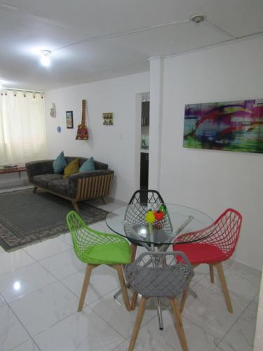 Habitación La Quinta Rent short & Room Service