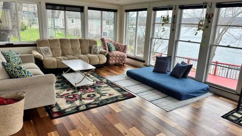 Lake Heaven with 50ft lakefront on Honeoye lake in Honeoye, USA