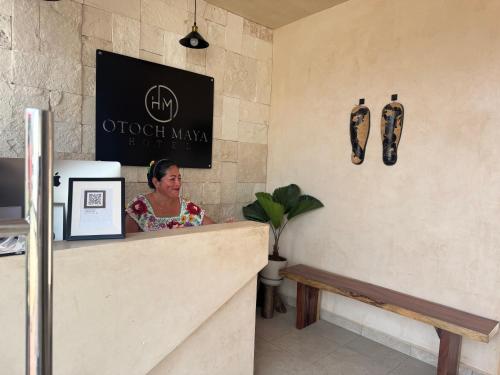 Vestabils, Otoch Maya in Tikuch