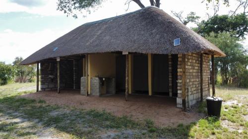 Chobe Hideaway Campsite in Muchenje