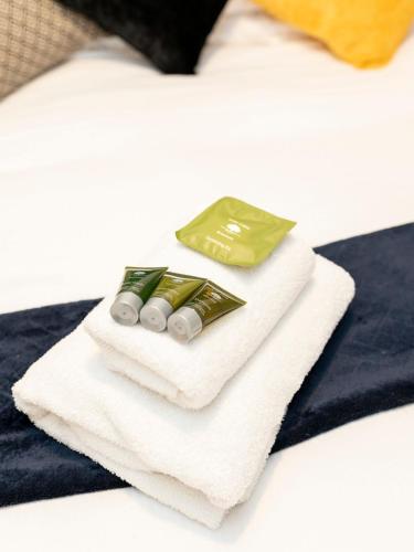 Glovers Retreat in Redhill West