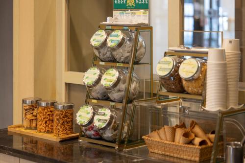 อาหารและเครื่องดื่ม, โรงแรม คายเนส มิน เชง (Kindness Hotel Min Sheng) in เมืองไถหนัน