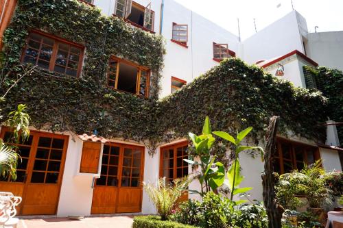 Casa Jacinta Guest House