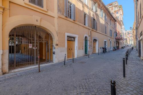 Villino Ermes Campanelli, Rom (Foto 3)