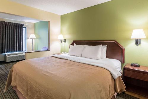 Quality Inn in Alexandria, USA