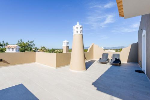 Exterior view, Casa Rita in Caleira