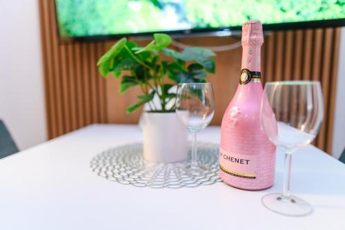 Ételek és italok, BOŽUR apartmani, kod hotela Sunce (BOZUR apartmani, kod hotela Sunce) in Soko Banja