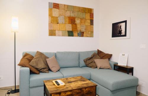 Basso 61 Urban Oasis with Private Mini Pool & Courtyard - Families & Groups, Palerme (photo 11)