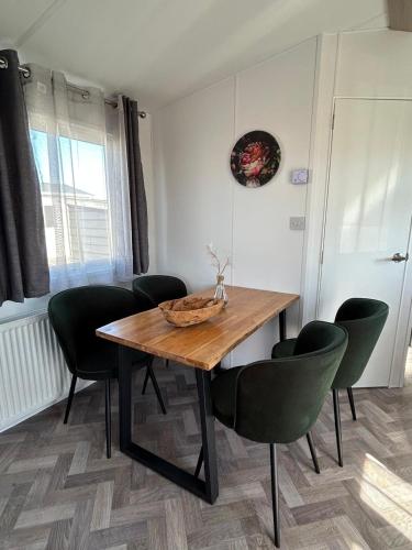 Neues Ferienhaus Nr 86 für bis zu 5 Persdirekt am Wattenmeer, hundefreundlich eingezäunt (Neues Ferienhaus Nr 86 fur bis zu 5 Persdirekt am Wattenmeer, hundefreundlich eingezaunt) in Westerland