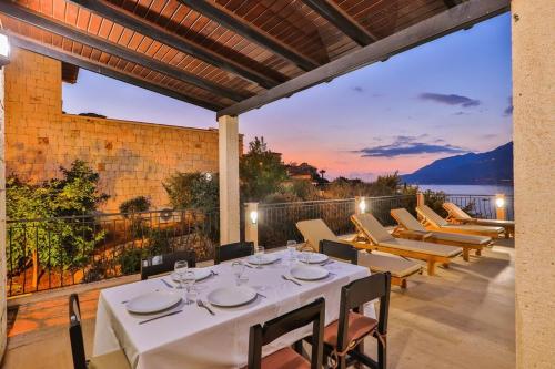 Villa Basil - image 3