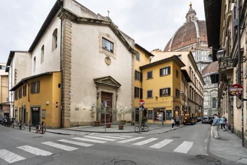 Florence Cathedral Stay - Florence Dolce Vita - image 4