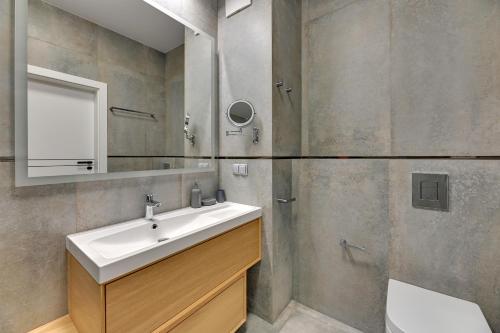 Two-Bedroom Apartment image 10
