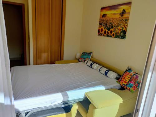 Two-Bedroom Apartment with Balcony image 9