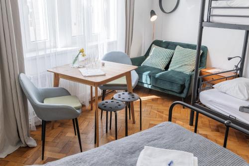 Bright downtown studio, Praha (fotografie 4)