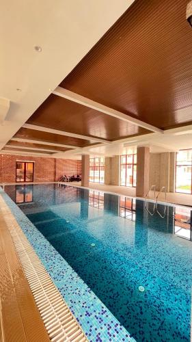 スイミングプール, Hotel Ashwatth in メチ