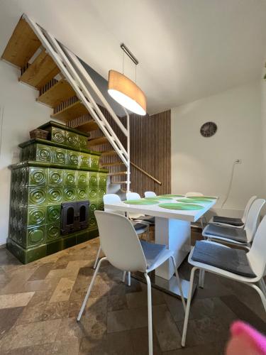 設施, Pellegrini Apartman in 鮑洛托瑙考利