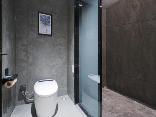 MEHOOD LESTIE Hotel Nanjing Olympic Sports International Expo Center - image 3