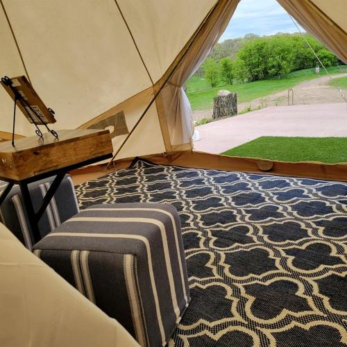 . Charming Tent with Fire Fit and Barbecue in Saint Croix Falls, Wisconsin