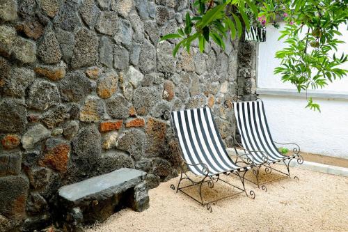 Kert, Louise by the Sea in Pereybere