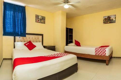 OYO Hotel Bugambilia, San Luis Potosí Room Type - Standard Triple