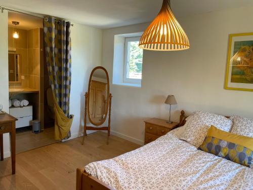 Lalasse Entre REDARES et SALENDRINQUE 3-Star Hotel suite