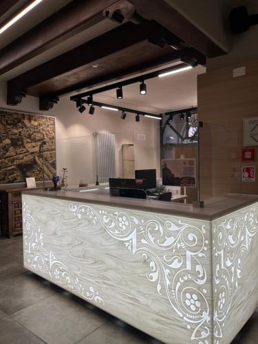 Előcsarnok, Hotel dei Gonzaga, MantegnaHotels in Mantova