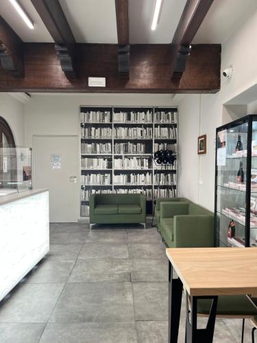 Előcsarnok, Hotel dei Gonzaga, MantegnaHotels in Mantova