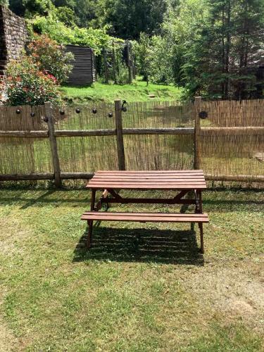 Lake View Cabin in Faux-la-Montagne