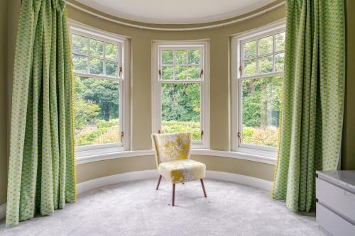 Amulree, Edinburgh City in Corstorphine