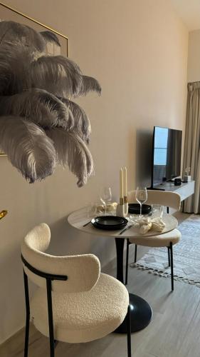 New and stylish apartment, Дубай (фото 3)