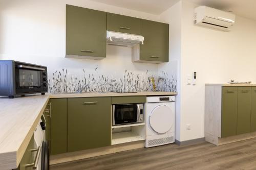 廚房, L'îlot Narrossais - Idéal Curistes - 3 (L'ilot Narrossais - Ideal Curistes - 3) in 納羅塞