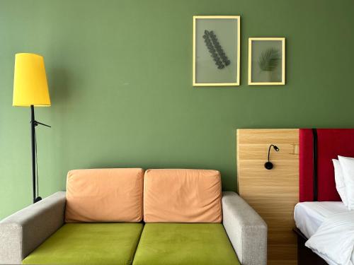 美丽豪酒店(工业大学东门店) 美丽豪酒店(工业大学东门店)