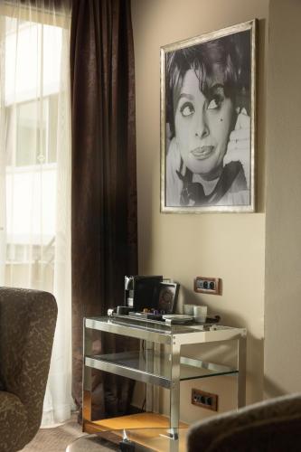 Jalta Boutique Hotel - image 5