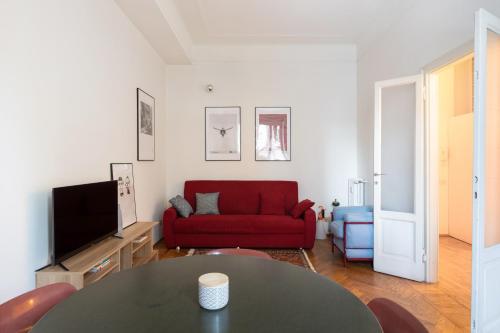 One bedroom apartment of comfort and style in the heart of Milan, Mediolan