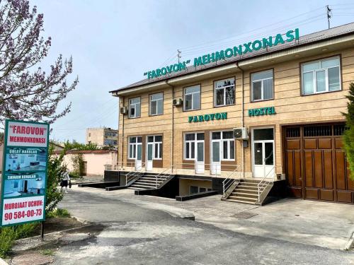 Exterior view, hostel Farovon in Margilan