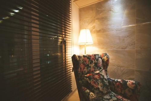 Gyeong-ju River view Apartment Terminal 5min