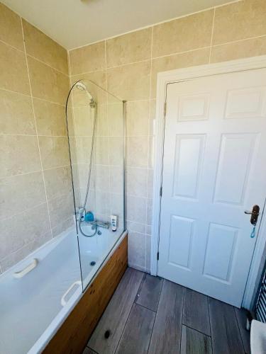 Single room in Family Home in Castleconnell