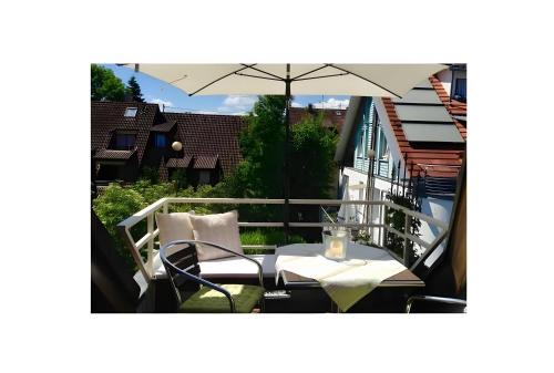 Superior One-Bedroom Apartment with Balcony