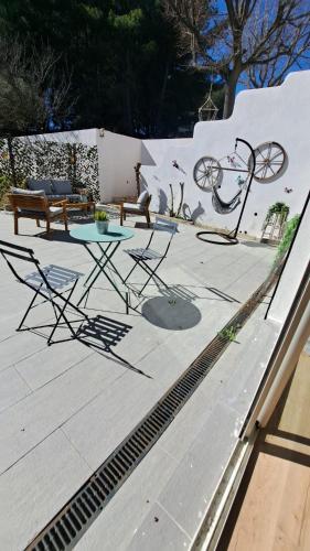 T2 calme absolue dans Marseille proche Hopital Nord in Notre-Dame-Limite