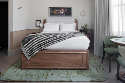 The Marble Arch Suites - image 8