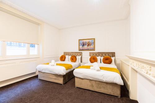 Mayfair Residences - main image