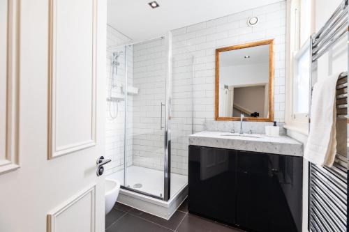 Mayfair Residences - Tap to explore photos