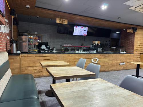 Ristorante, OYO Epsilon Hotel in Stratford