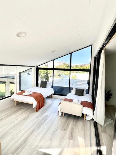 Amazing Ocean Villa close to Natural Rock Pools - image 13
