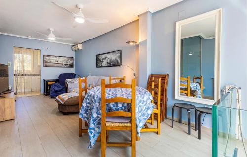 Beautiful Home In Santa Pola With Wifi - image 4
