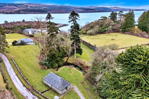 Finest Retreats - The Turbine House in Taynish