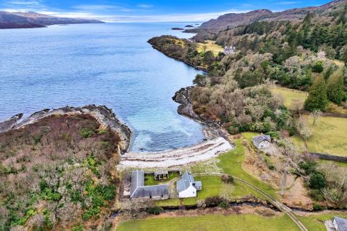 Finest Retreats - The Turbine House in Taynish