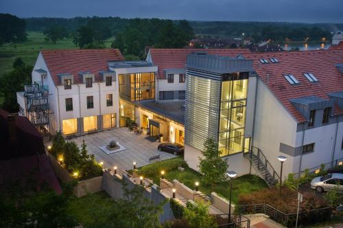 Wellness Hotel Diamant - Hluboká nad Vltavou