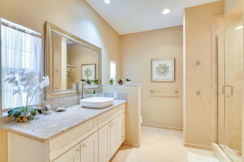 Upscale Henderson Hideaway with Private Patio!